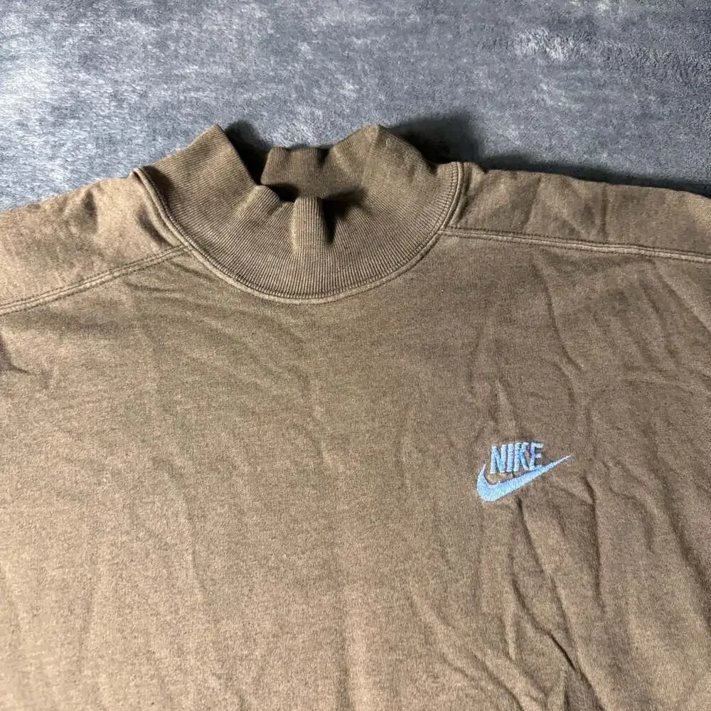 Nike Vintage 90s/Y2K Nike Swoosh Logo Turtleneck  Sweatshirt Brown Size L